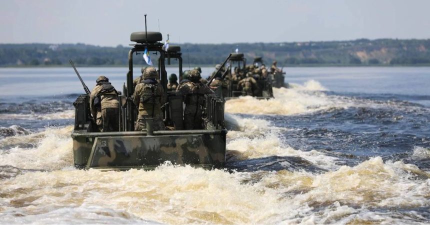 Військова частина ВМС України привітала Фонд імені Сергія Уточкіна з Днем Української Державності Військова частина ВМС України привітала Фонд імені Сергія Уточкіна з Днем Української Державності